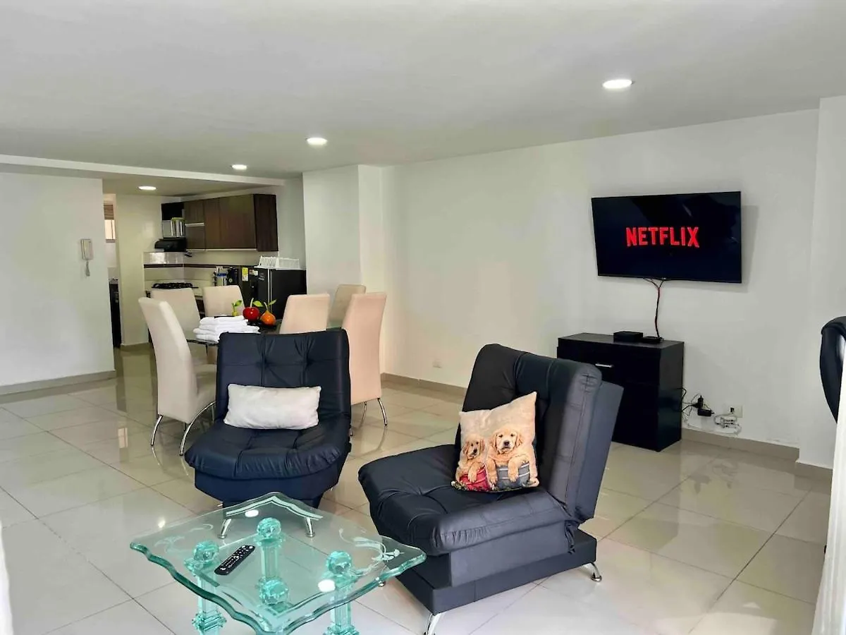 Luxury 3Br Apartment In The Heart Of Medellin location